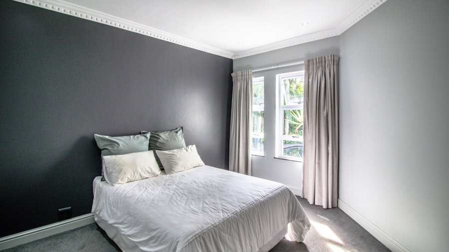 4 Bedroom Property for Sale in Nahoon Valley Park Eastern Cape